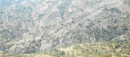 Aït Lkhatal, l´un des villages de la commune n´Ath Mouhli, à côté d´Aït Boudjella et Ighzer Oubelloute (commune de Beni Maouche (daïra de Seddouk))